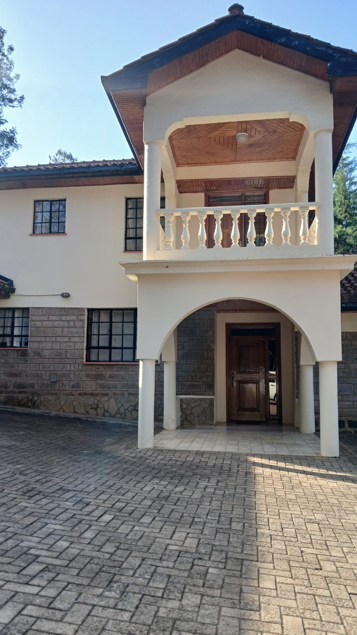 5 bedroom maisonette main image